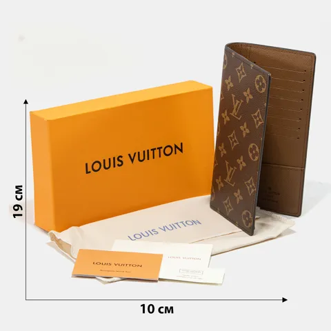 A0449 Louis Vuitton