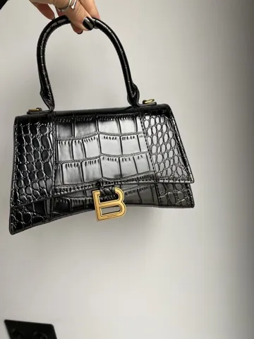 Hourglass black/gold