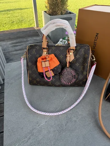 Speedy Rivoli MM у Monogram