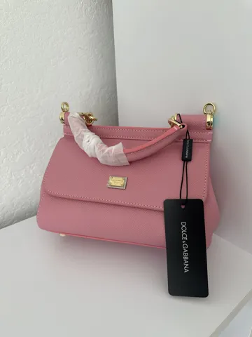 Mini pink