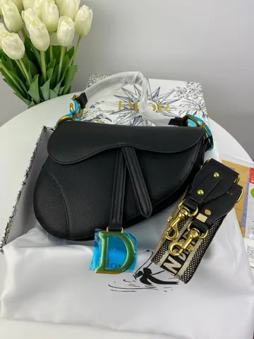 Dior Saddle Black Texture