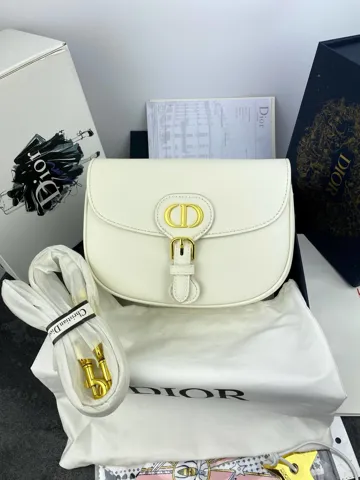 Dior Bobby Milk