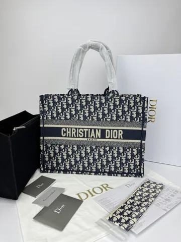 Dior Book 3D (БЕЗ коробки)