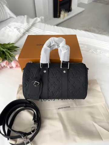 Louis Vuitton Speedy Black 25