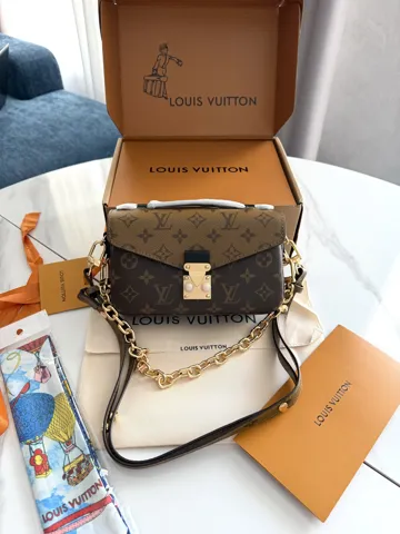 Louis Vuitton Pochette Metis East West 1:1