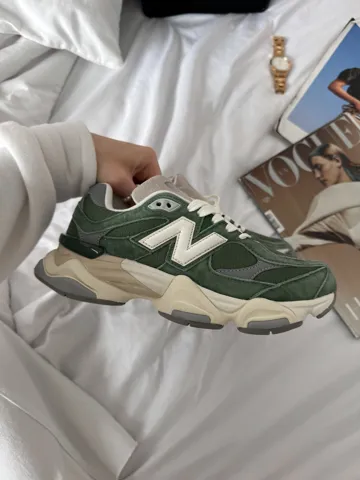 New Balance 9060