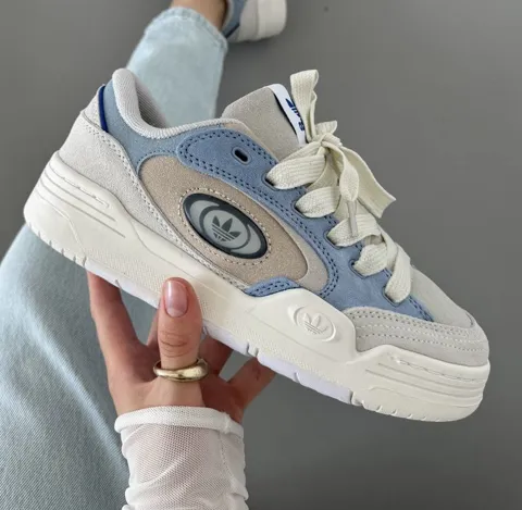 Adi2000