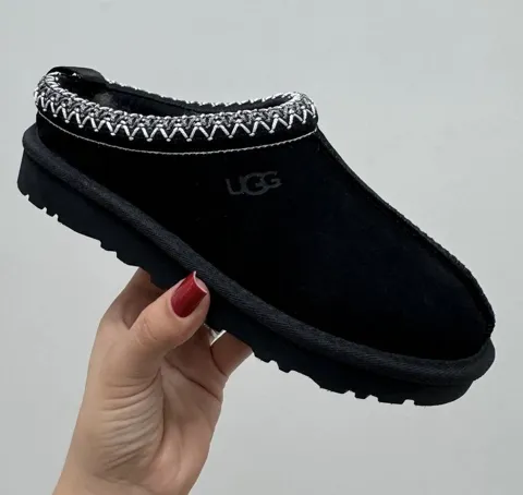 UGG Tasman