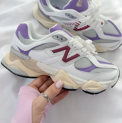 New Balance 9060