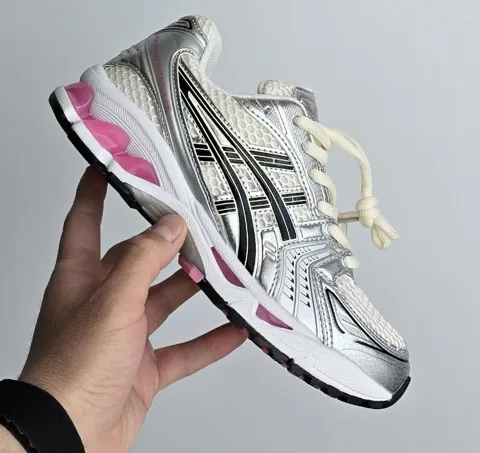 ASICS