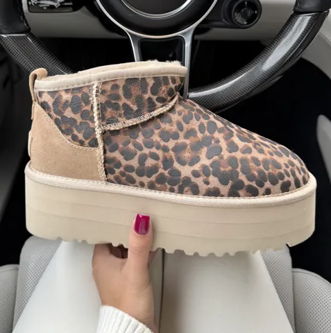 Ugg Classic Ultra Mini Platform Premium