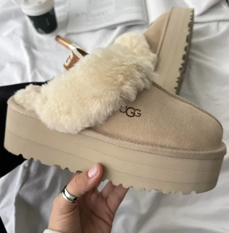 UGG Funkette