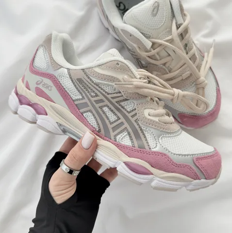 ASICS