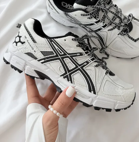 ASICS