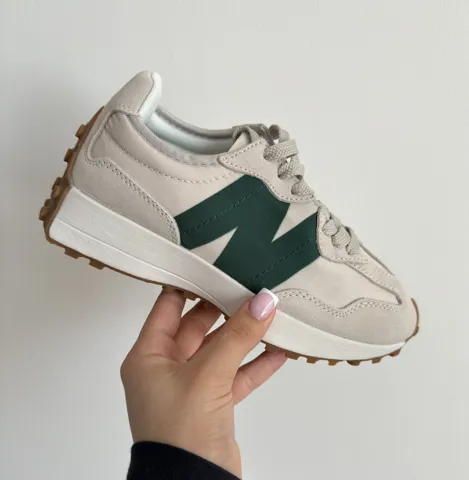 New Balance 327 Premium