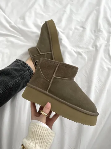 UGG Ultra Mini Platform
