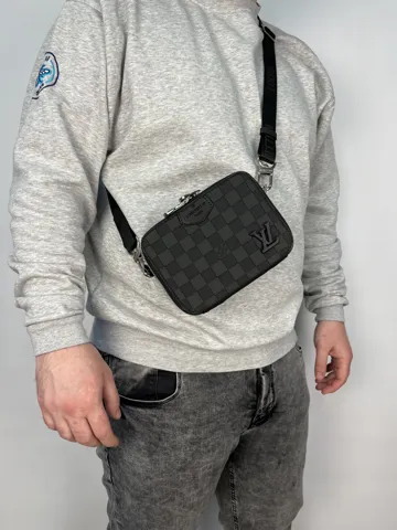 LV