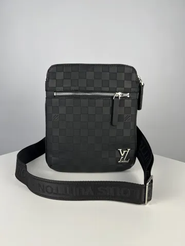 LV