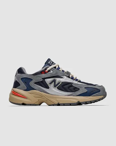 New Balance 725 'Navy Grey'