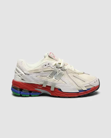 New Balance 1906A Sea Salt Astro Dust Beige