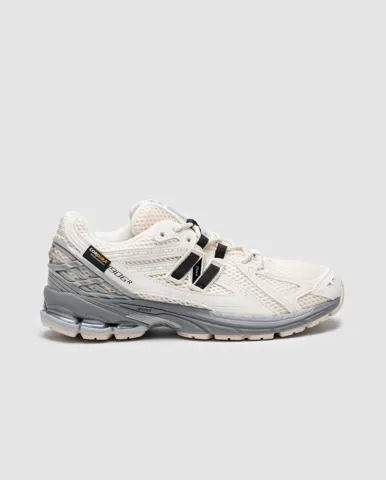 New Balance 1906R Cordura Beige Grey