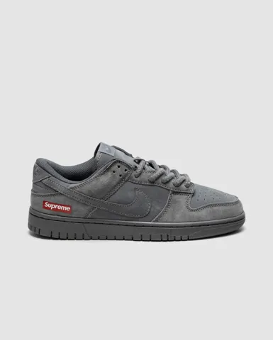 Nike Dunk Low x Supreme Grey