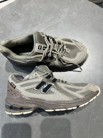 New Balance 1906R Cordura Olive