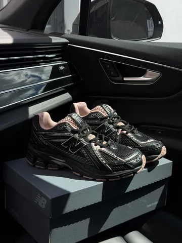 New Balance 1906R 'Pink Taffy'