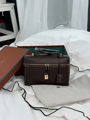 Loro Piana Extra Pocket 23 in Smooth Leather Chocolate Brown
