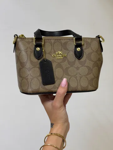 Coach Premium