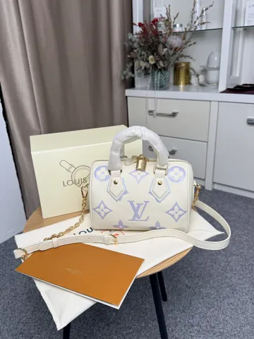 Louis Vuitton Speedy Bandouliere 20 Ivory /Light Purple Monogram