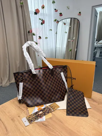 Louis Vuitton Neverfull MM Damier Ebene with Pochette