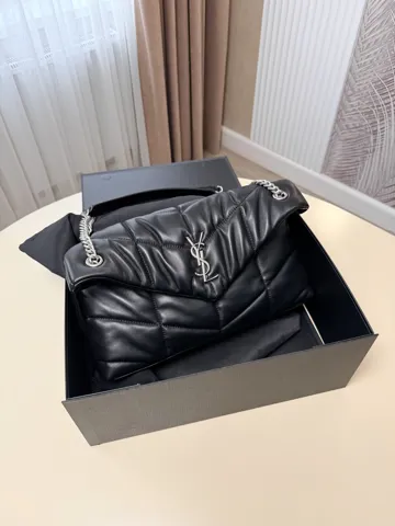 Saint Laurent Loulou Large in Quilted Lambskin Black / Silver