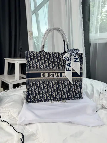 Dior Book Tote Blue Dior Oblique Embroidery