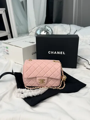 Chanel Mini 17 Classic Flap Bag in Pink with Gold