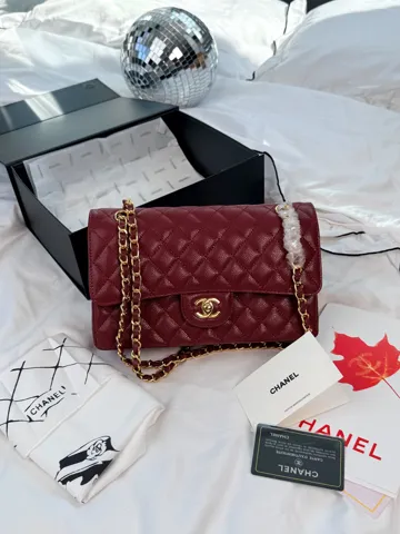 Chanel Classic Flap 25 Bordo Caviar Gold Hardware