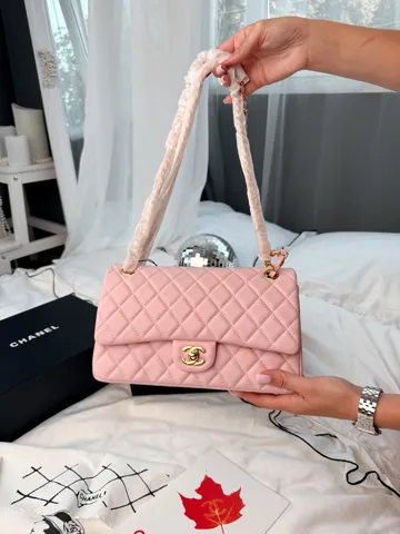 Chanel Classic Flap 25 Pink Gold Hardware