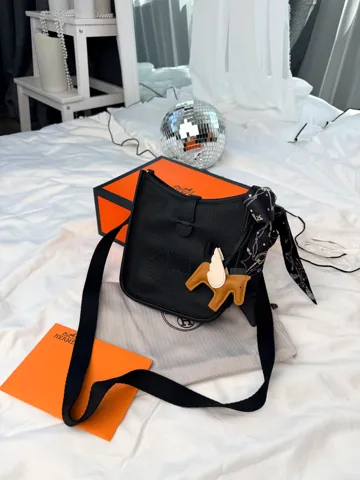Hermes Evelyne Black