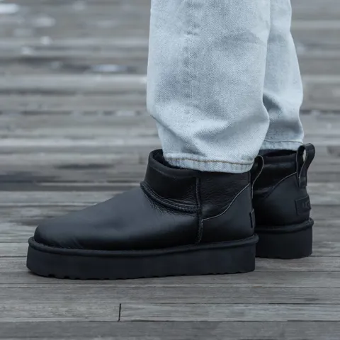 UGG Ultra Mini Mid Platform Black Leather