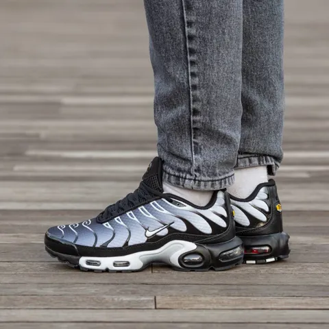 Nike Air Max TN Plus Black\White