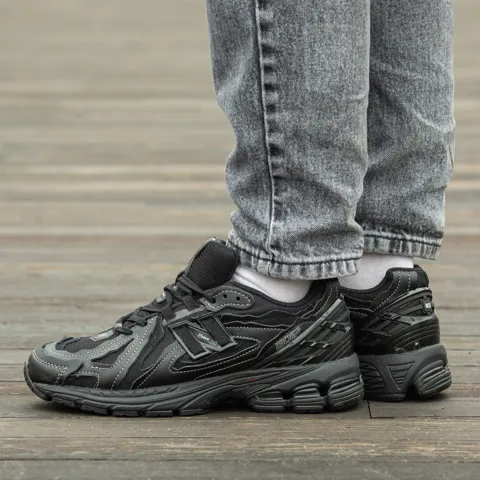 New Balance 1906D Protection Pack Triple Black