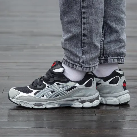 Asics Gel NYC Black Silver