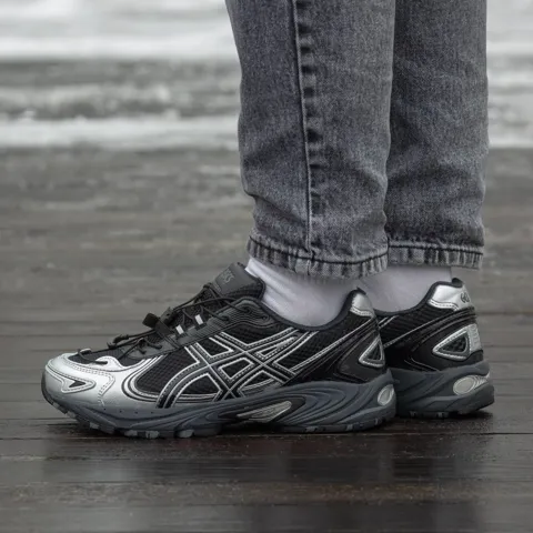 Asics Gel-Kahana TR v4 Carbon Black