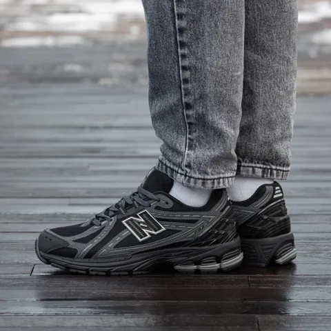 New Balance 1906R Black Carbon