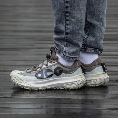 Nike Acg Mountain Fly 2 Low