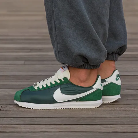 Nike Cortez Green