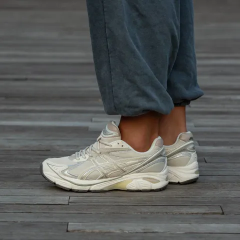 Asics GT 2160 Beige Yellow