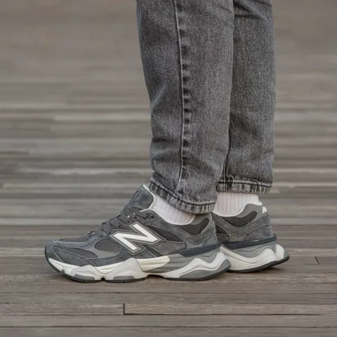 New Balance 9060 Grey White
