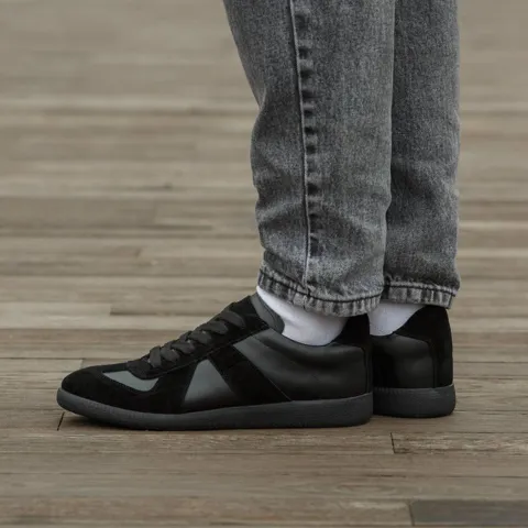Maison Margiela Replica All Black