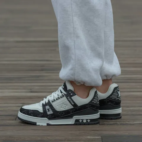 Louis Vuitton LV Trainer Sneakers White Black